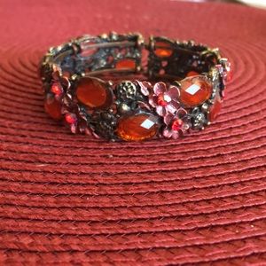 Bracelet with bright red stones - some pink